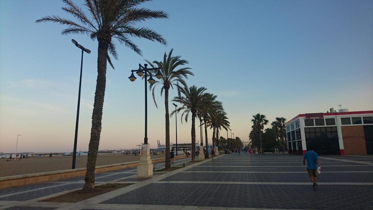 Beach Luxury Apartment Valencia Exterior photo